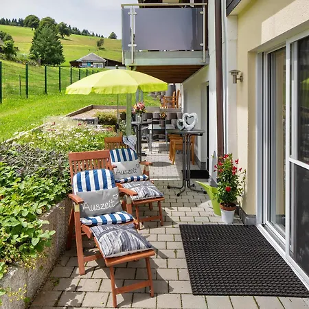 Schwarzwaldflair Mit Eventraum アパート